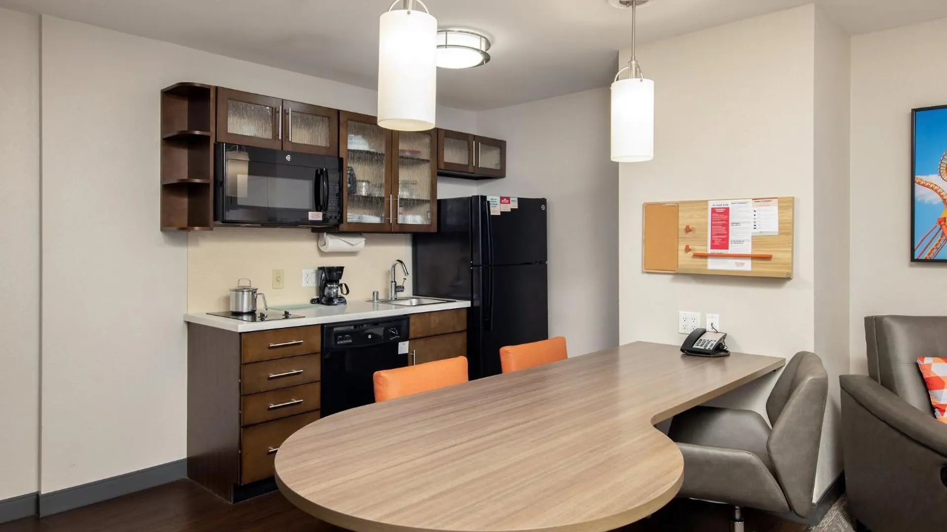 Hotel Candlewood Suites Anaheim - Resort Area By Ihg
