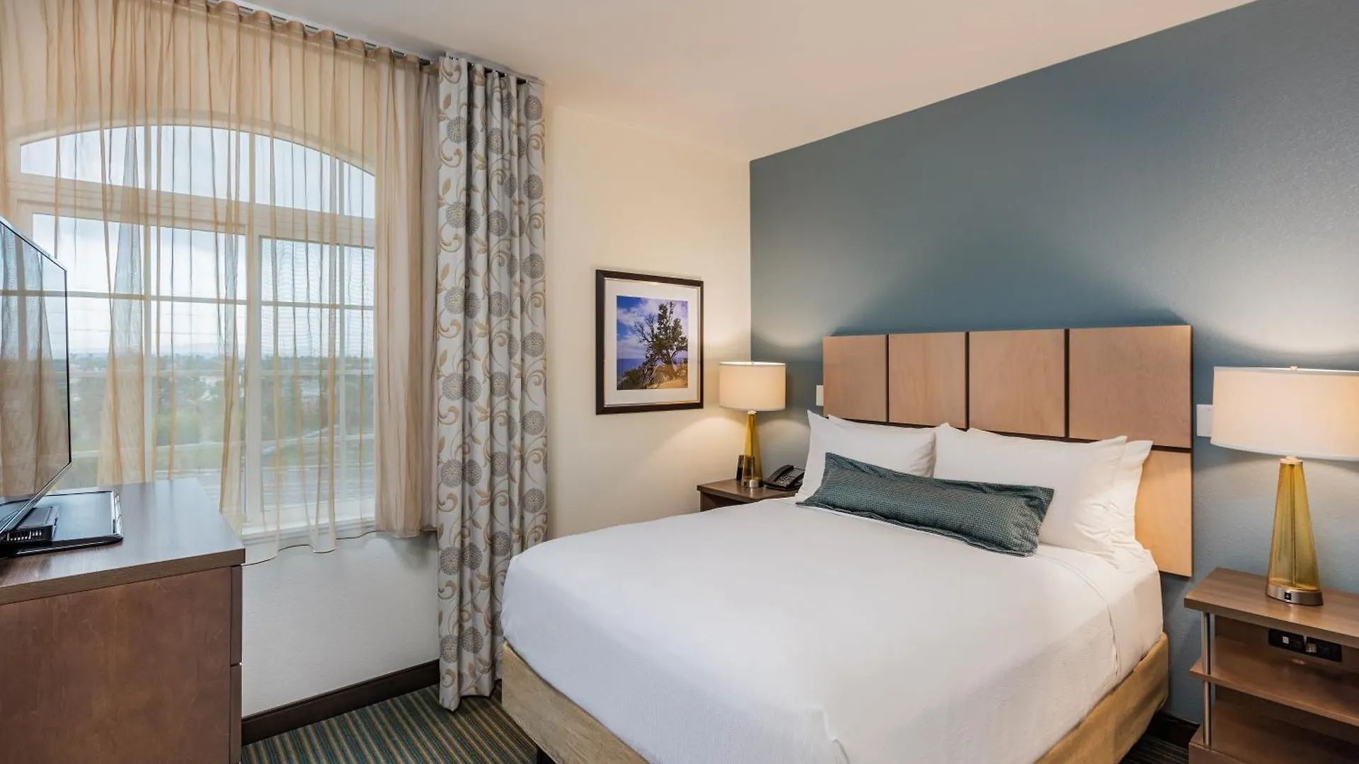 Candlewood Suites Anaheim - Resort Area By Ihg